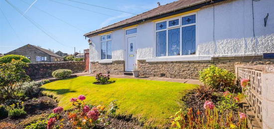 2 bedroom semi-detached bungalow for sale