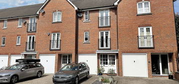 Town house for sale in Quayside Walk, Marchwood SO40