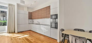 3 bedroom flat to rent