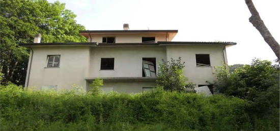 Casa indipendente in vendita in circonvallazione Sud s.n.c