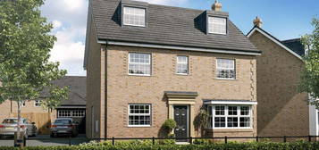 5 bed town house for sale