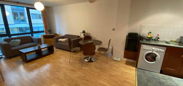 2 bed flat to rent