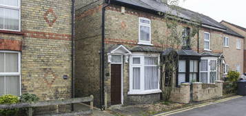 2 bedroom terraced house