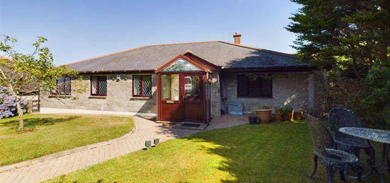 4 bedroom detached bungalow for sale