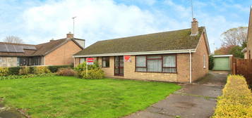 4 bed semi-detached bungalow for sale