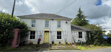 3 bed detached house for sale