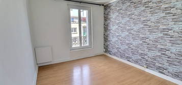 Appartement  à vendre, 3 pièces, 2 chambres, 46 m²