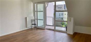 Schöne drei Zimmer Maisonette-Wohnung in Lippstadt auf 2 Etagen mit Tiefgaragenstellplatz