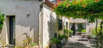 Coeur de Causse - Grande Maison avec jardin et garage proche comemrces