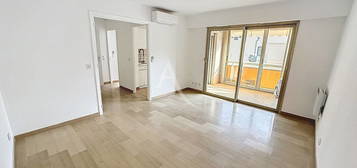 Cannes 'Banane' Appartement 2 pièces 40.48 m2 terrasse ouest, parking