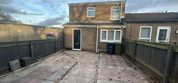 3 bedroom semi-detached house