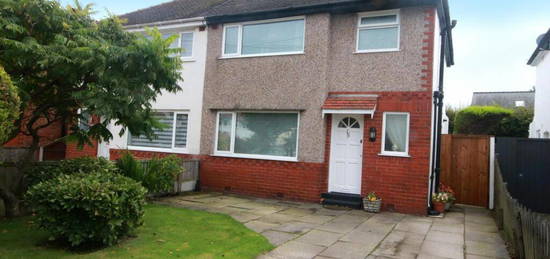 3 bedroom semi-detached house for sale