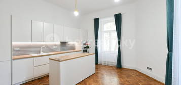 Pronájem bytu 3+1 98 m², Mánesova, Praha