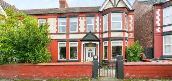 5 bedroom semi-detached house for sale