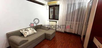 GARSONIERA, 33MP, CENTRALA PROPRIE, CAT FRIENDLY, PIATA ROMANA