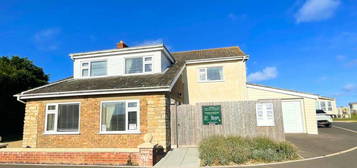 3 bedroom detached house