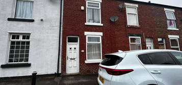 Terraced house to rent in Grosvenor Street, Hazel Grove, Stockport SK7