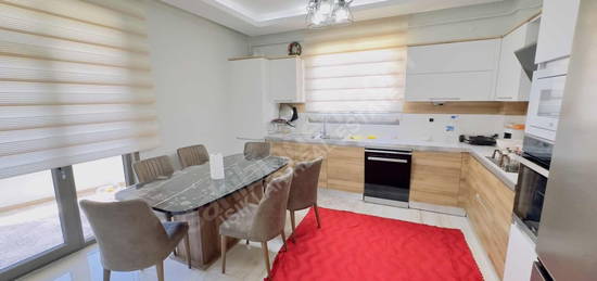 ENES IŞIK 'tan YAKINCADA HASARSIZ DELUXE 3+1 DAİRE