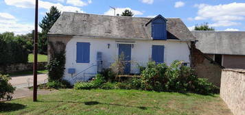 Petite maison de campagne dans le morvan