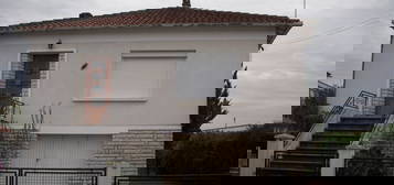 Maison sur sous-sol avec jardin cognac