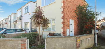 2 bedroom end of terrace house