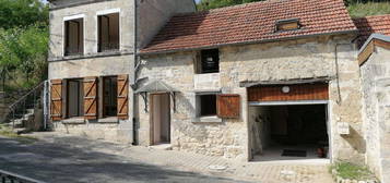 Maison individuelle dans village a loué