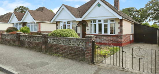 2 bed detached bungalow for sale