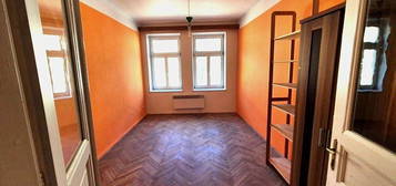 Pronájem bytu 1+1 33 m² (Jednopodlažní)