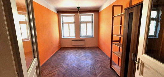 Pronájem bytu 1+1 33 m² (Jednopodlažní)