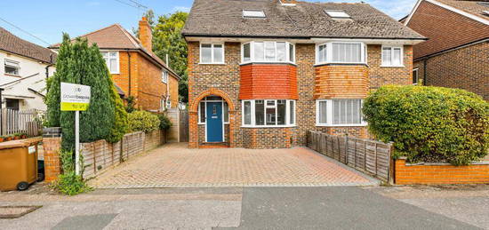 4 bedroom semi-detached house