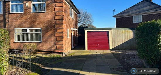 3 bedroom semi-detached house