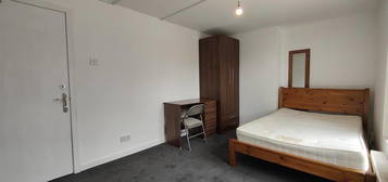 4 bed shared accommodation to rent