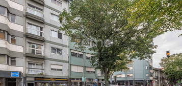 Apartamento T2 Mobilado para Arrendamento no Bonfim, Porto