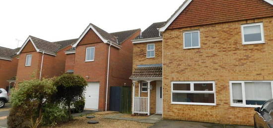 3 bedroom semi-detached house