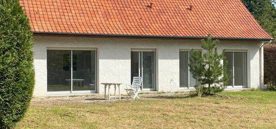 A louer à l’année maison individuelle avec jardin à Cucq