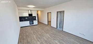 Pronájem bytu 3+kk 105 m²