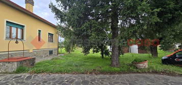 Villa unifamiliare Località Piscinale, Ceciliano, Arezzo