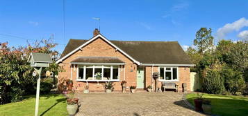 3 bedroom detached bungalow for sale