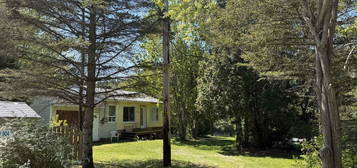 904, Chemin du Bord-de-l'Eau
Saint-Henri