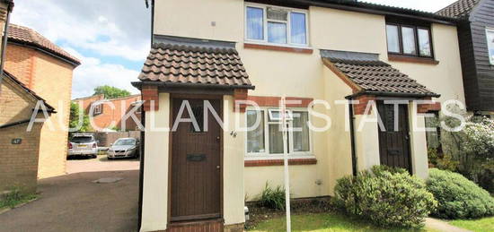 2 bedroom end of terrace house