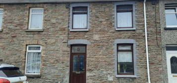 3 bedroom terraced house