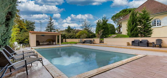 Villa  avec PiscineTassin La Demi Lune 9 pièces