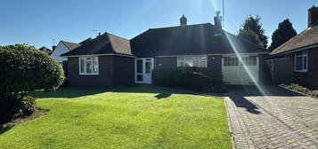 2 bed detached bungalow for sale