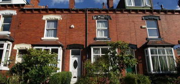 4 bedroom terraced house