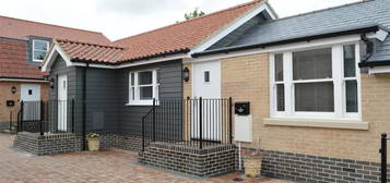 Bungalow to rent in Riverport Mews, West Street, St Ives PE27