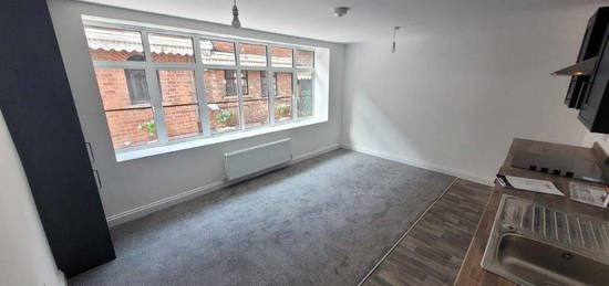 Flat to rent in Apartment 1, 7A Wood Street WF1