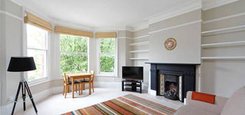 Flat for sale in Perrymead Street, London SW6