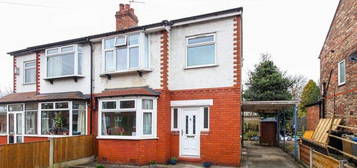 3 bed semi-detached house to rent