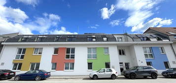 JETZT ANFRAGEN - Helle WOHNUNG im Zentrum- inklusive KÜCHE, Passivhaus- beim Bhf. Himberg