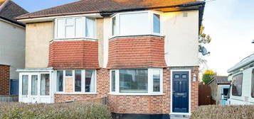 2 bed semi-detached house to rent